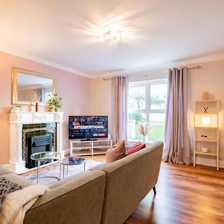 Ferienhaus Townhouse In Dockland Galway